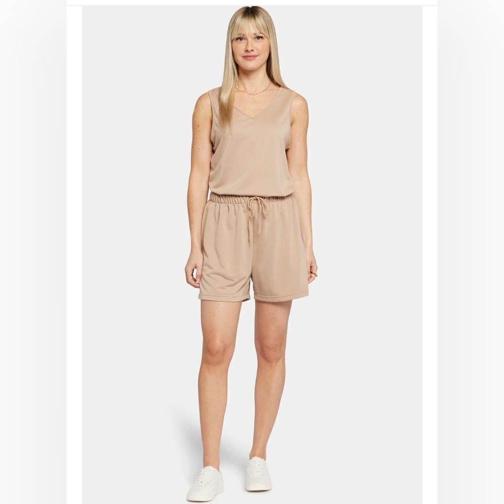 Large Or Xl 2 Piece Set Loungewear Women's Tan Sleepwear Set